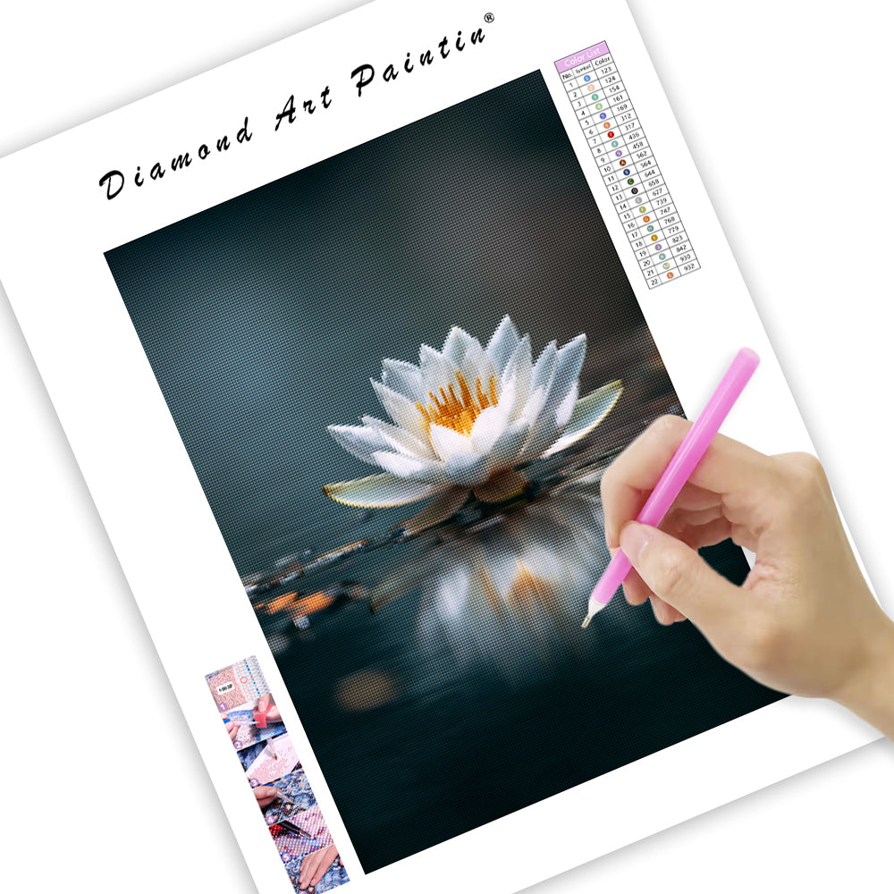 White Lotus Floating - Diamond Painting